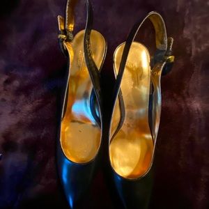 Coach sling back heeled dress shoes